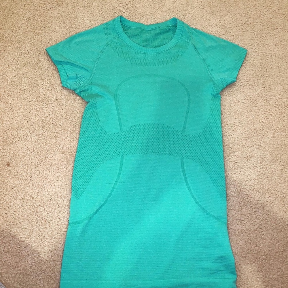 lulu tee